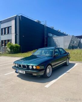 BMW 740i E32, r. 1993, původ ČR, 177 tkm