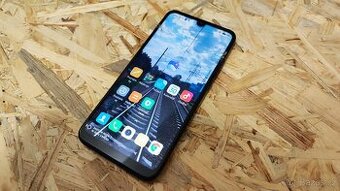 Redmi 7 - prasklé LCD - 1
