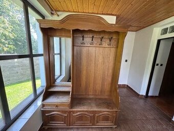 Botník, věšák na kabáty se zrcadlem