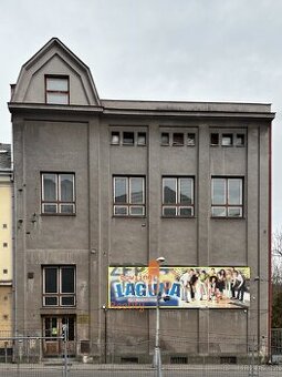 Prodej bytového domu s podnikatelským potenciálem o rozloze