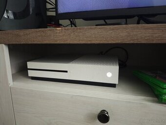 Xbox One S 1TB