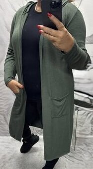 Nový dlouhý italský svetříkový kardigan vel. 48 a více