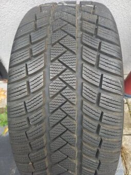 Zimní pneu Vredestein 225/35 R19 88W