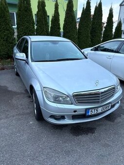 Mercedes Benz C200, nafta, automat