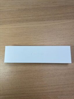 - Apple Watch 7. generace 45 MM