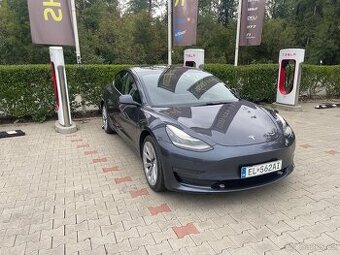 Tesla Model 3 Long Range Dual Motor AWD 366kW