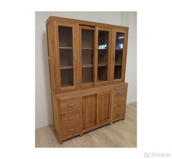 Knihovna z exotické dřeviny Teak