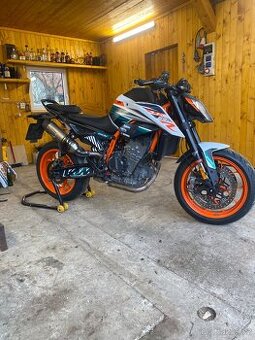 Ktm duke 890 r
