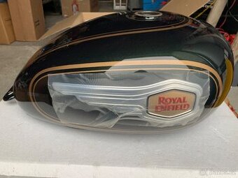 Nádrž Royal Enfield 500