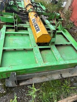 Mulčovač Joskin D 400