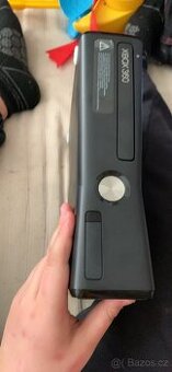 Xbox 360 za za 2000 Kč pririchlem jednáním možno sleva