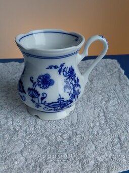 Cibulák -hrnek značený Leander 1946