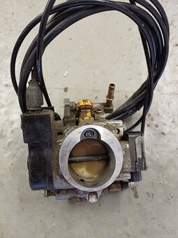 Vstřikovací jednotka Husqvarna