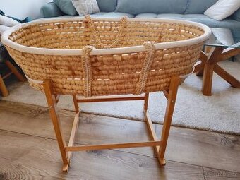 Moses Basket – Wooden Cradle
