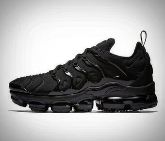 NIKE Air VaporMax PLUS 2019 "Triple black"