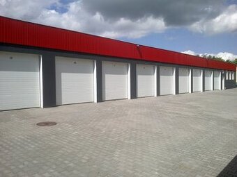 Garáž Milovice 9 ks