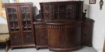 Starožitná masivní vitrína + starožitný masivní příborník