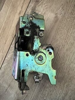 zámek dveří Mercedes Benz VITO, V230 (W638)