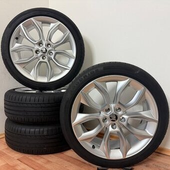 ŠKODA CRATER KAROQ 5x112 R19 ET45+LETNÍ 225/45R19