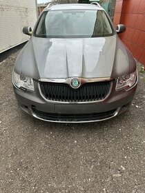 Škoda Superb 2 103 kw 4x4 dsg na náhradní díly