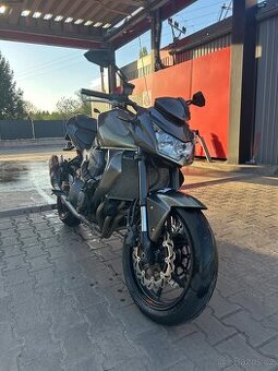 Kawasaki Z750