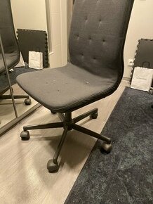 Kancelářská židle Ikea