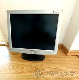 Monitor k PC Hyundai, původní cena 12990,-