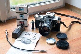 Leica M3 + 50 mm f/2 Summicron DR