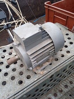 Nový elektromotor