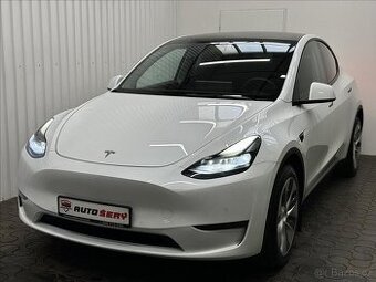 Tesla Model Y Long Range AWD Bílá Perleť