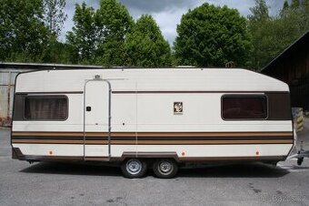 Karavan Knaus Azur 600
