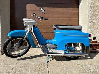 Jawa pionýr 50/05 patinový stav 1966 s SPZ a STK