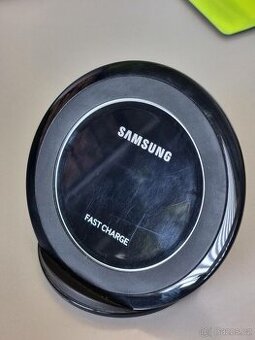bezdrátová nabíječka Samsung EP-NG930B - 1