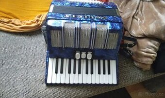 Prodám akordeon delicie junior XIV 60 basů