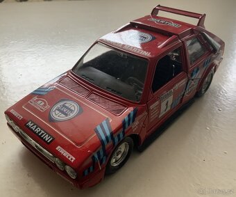 Model Bburago Lancia Delta S4  1/24