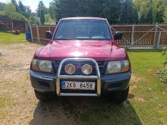 Prodám Mitsubishi Pajero r.v 2000 3dv. 2.5 Tdi