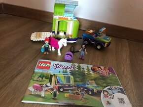 LEGO® Friends 41371 Mia a přívěs pro koně
