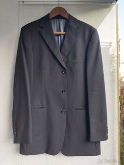Oblek Hugo Boss