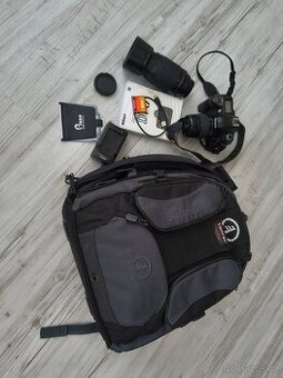 Nikon D70 a vše, co je na obrázku