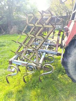 Kultivátor + sklopné  brány za traktor