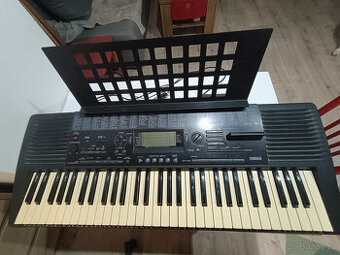 Yamaha PSR-320