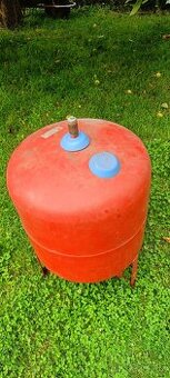 Expanzní nádoba 100l