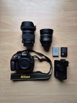Nikon D5300 + Nikkor 35mm a Sigma 17-70mm