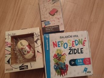 Hra, myš, razítka