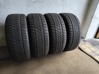ZIMNÍ PNEU CONTINENTAL 225/50/18-4KS