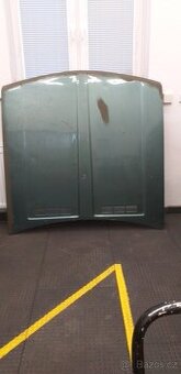 Tatra 613 - přední kapota