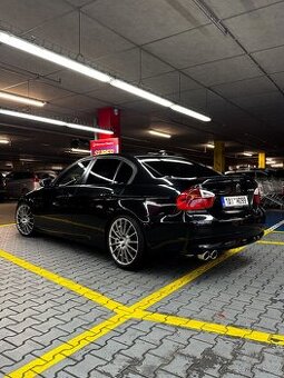Bmw e90 320i 2008