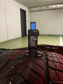 Zimni pneu Pirelli 275/40/R21 run flat 2ks