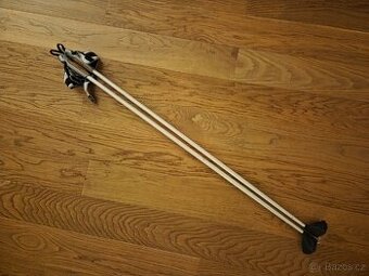 Běžecké hole 120cm