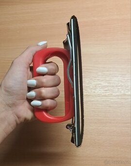 Držák brusného papíru + vložený papír